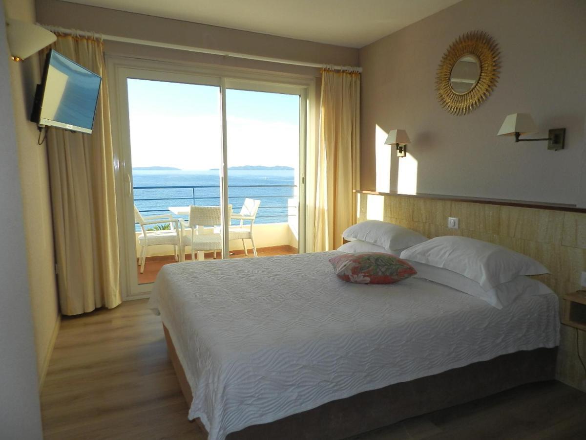 Grand Hotel Moriaz Le Lavandou Esterno foto