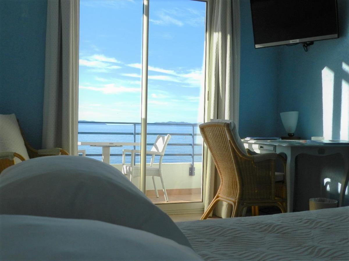 Grand Hotel Moriaz Le Lavandou Esterno foto