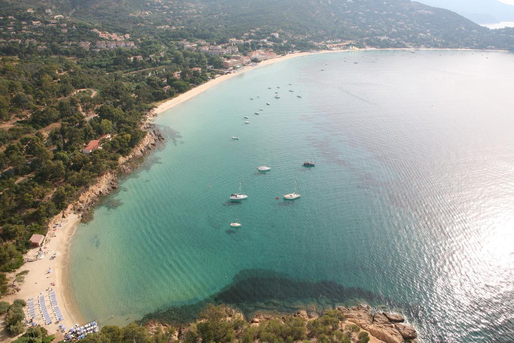 Grand Hotel Moriaz Le Lavandou Esterno foto