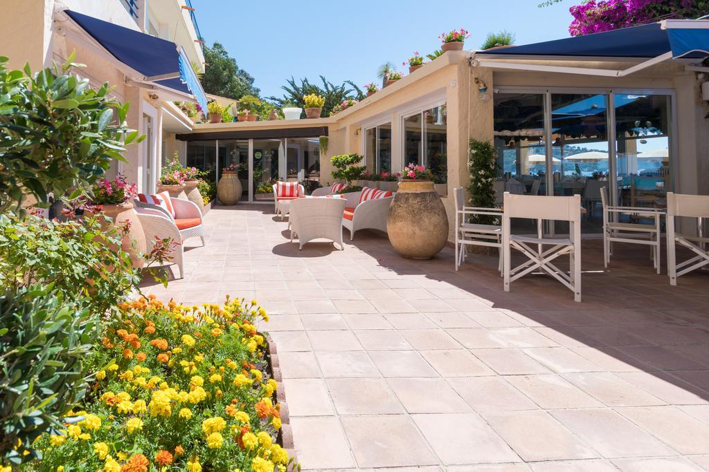 Grand Hotel Moriaz Le Lavandou Esterno foto